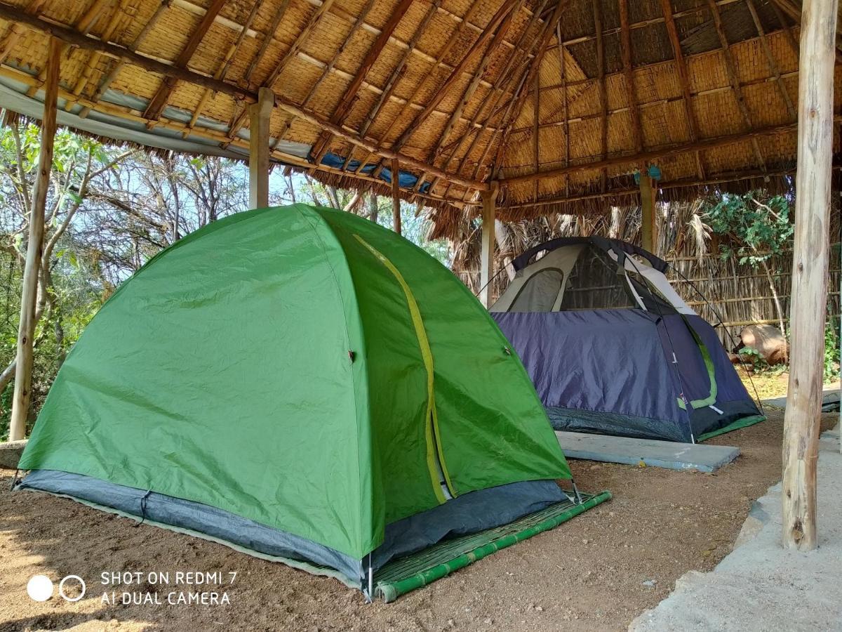Hotel Drunken Monkey Camping Site Hampi Exterior foto