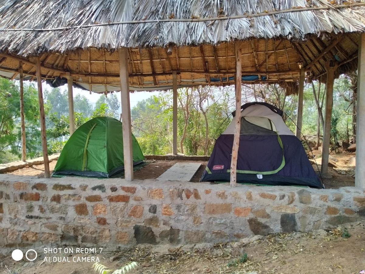 Hotel Drunken Monkey Camping Site Hampi Exterior foto